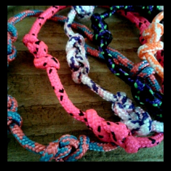 3 for $7 Paracord Eternity & Heart Knot Bracelets - Picture 8 of 8